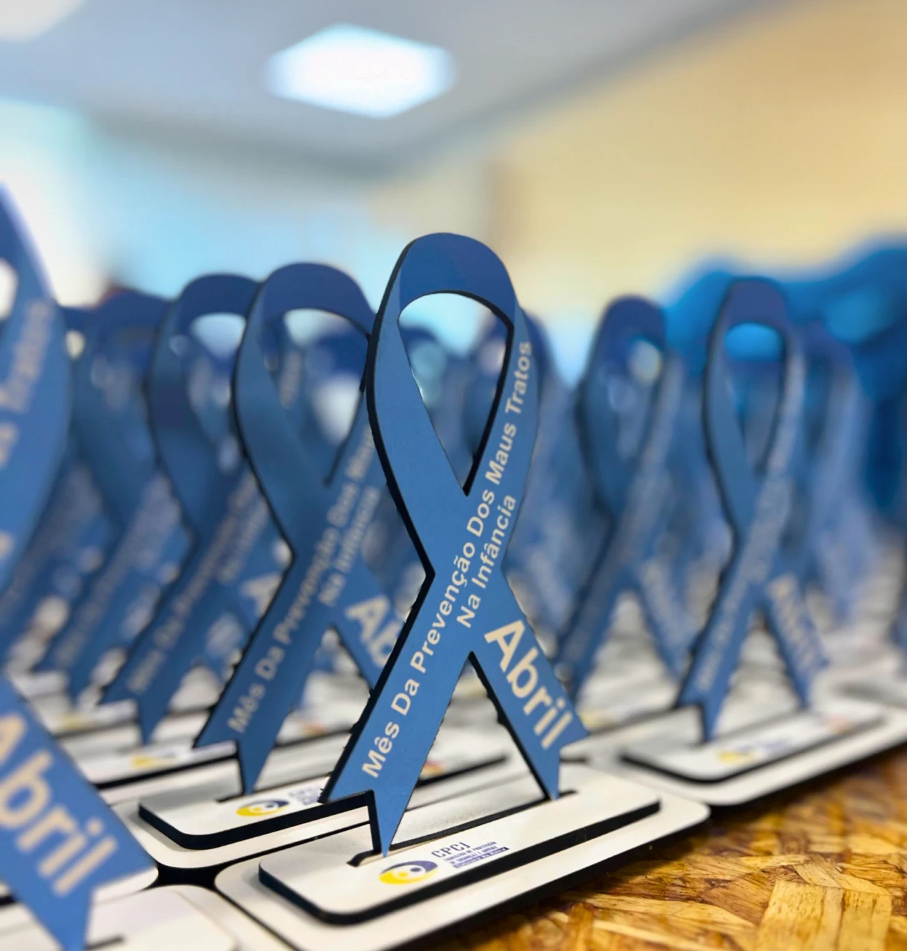Trofeu em MDF Personalizados Rabisco Divertido