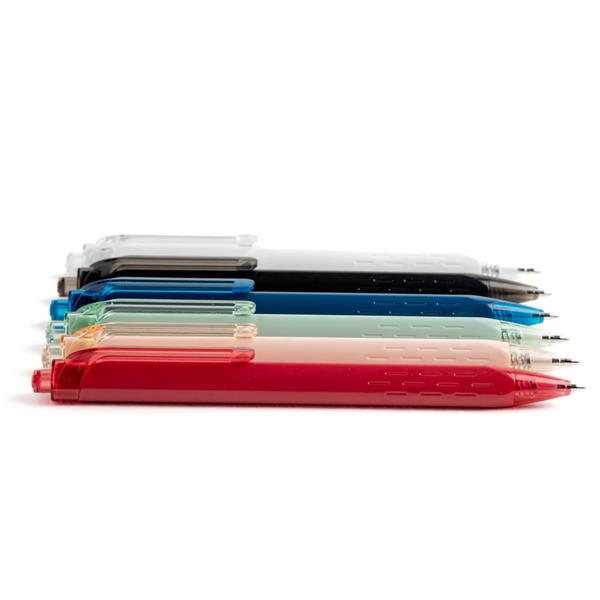 Caneta Triplast 4 Caneta triplast, Canetas